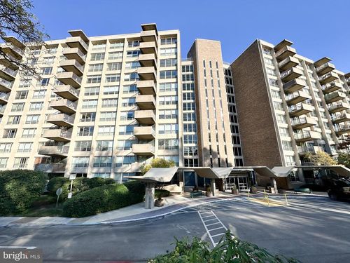 w-405-1001 City Ave, WYNNEWOOD, PA, 19096 | Card Image