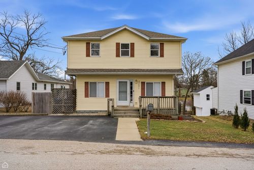 27071 N Ridge St, Wauconda, IL, 60084-1952 | Card Image