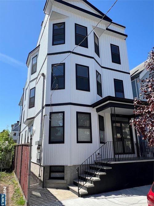 317 Ann St, Harrison, NJ, 07029-1926 | Card Image