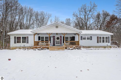 11401/11425 Hibner Road, Hartland, MI, 48353 | Card Image
