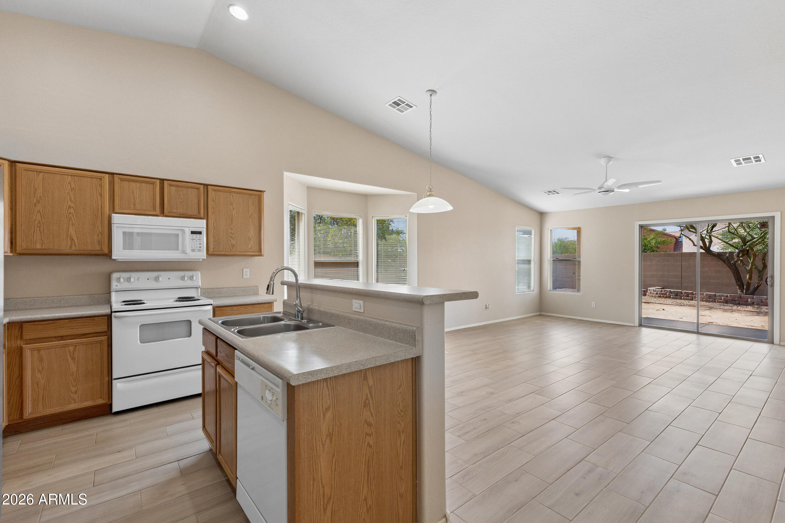 Residential Lease in Casa Grande 2