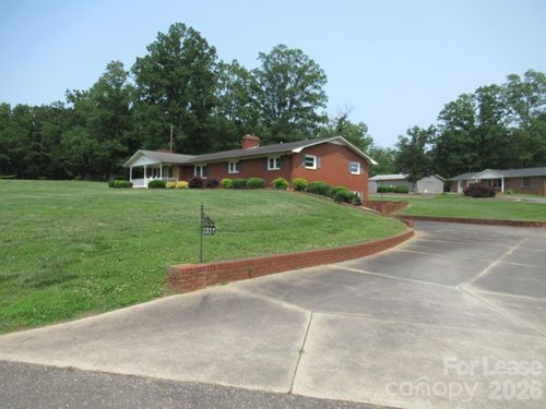 1357 Beal Rd, Lincolnton, NC, 28092-7225 | Card Image