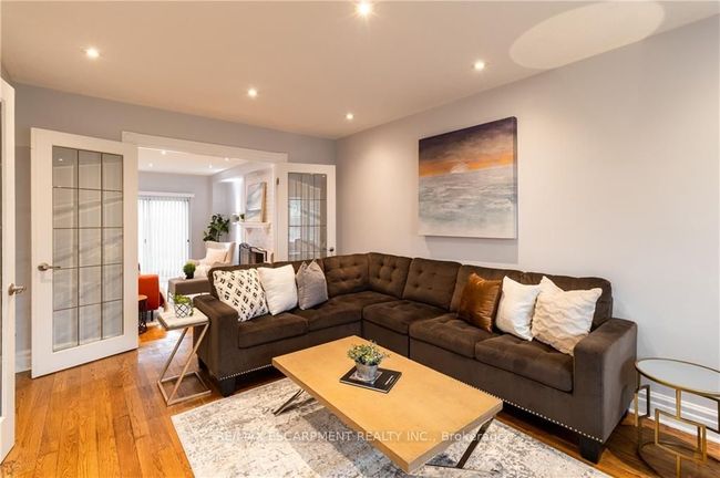 788 Grandview St N, House other with 7 bedrooms, 4 bathrooms and 3 parking in Oshawa ON | Image 6