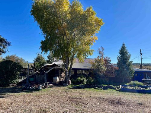 14 Sagebrush Rd, Tres Piedras, NM, 87577-8001 | Card Image