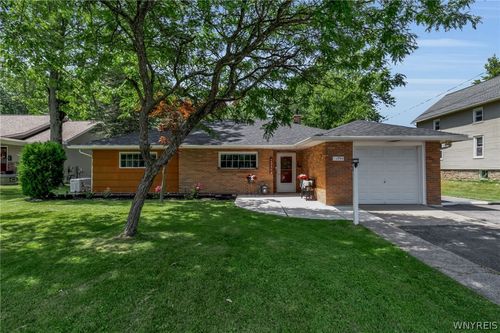 1794 Sweeney St, North Tonawanda, NY, 14120-4513 | Card Image