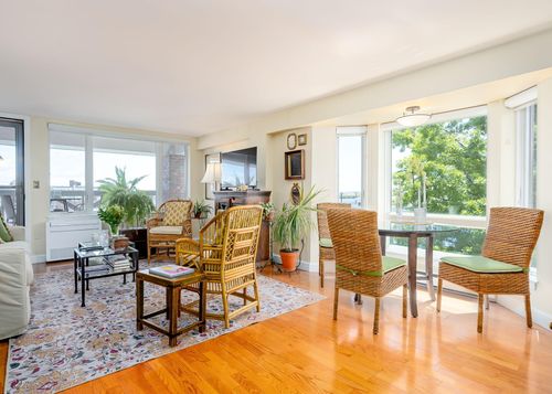715-715 Chandlers Wharf, Portland, ME, 04101-4659 | Card Image
