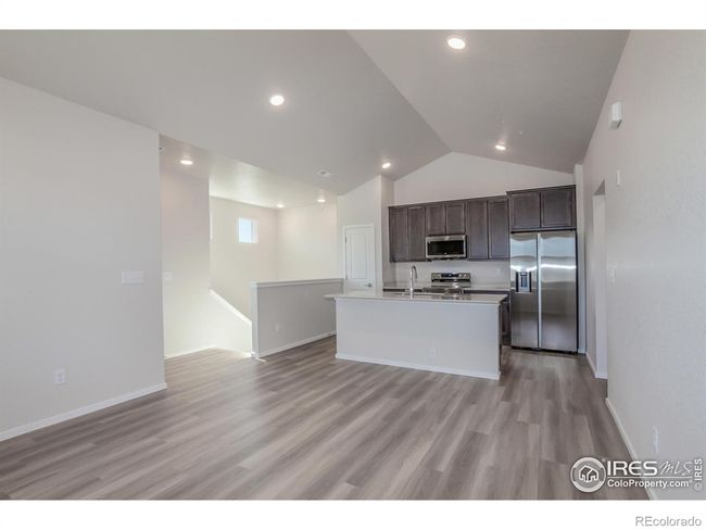KITCHEN | Image 10