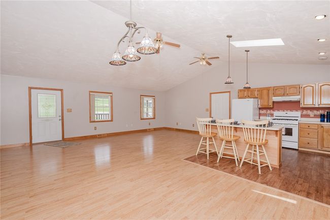 260 Ben Franklin Rd N, House other with 3 bedrooms, 3 bathrooms and 2 parking in Indiana PA | Image 8