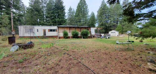 42717 N Sundance Rd, Elk, WA, 99009-8750 | Card Image