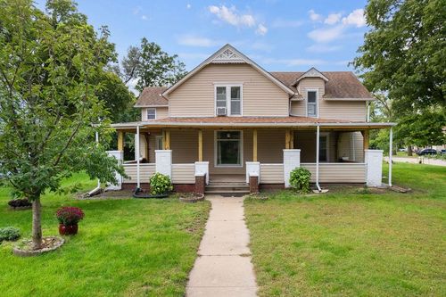 121 W 8th St, Schuyler, NE, 68661-2214 | Card Image