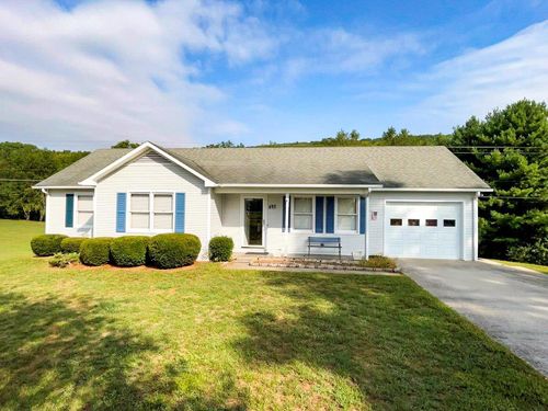 693 Ivanhoe Rd, Max Meadows, VA, 24360-3532 | Card Image