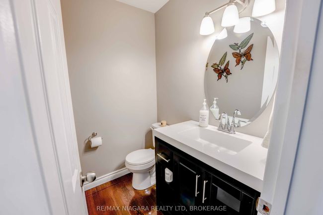 7639 Jubilee Dr, House other with 3 bedrooms, 3 bathrooms and 2 parking in Niagara Falls ON | Image 19