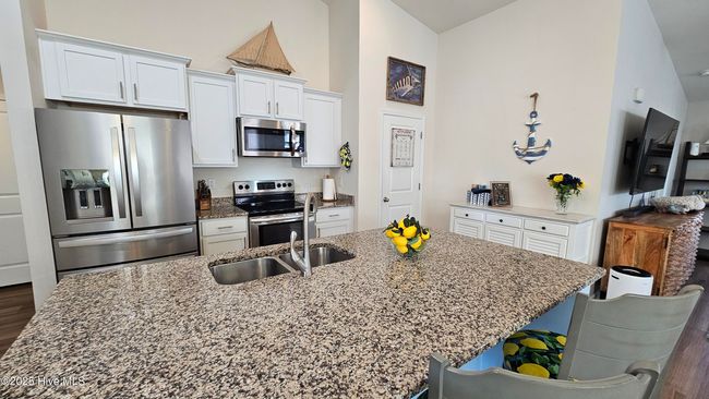 1905 Coleman Lake Dr, Townhouse with 3 bedrooms, 2 bathrooms and 2 parking in Carolina Shores NC | Image 9