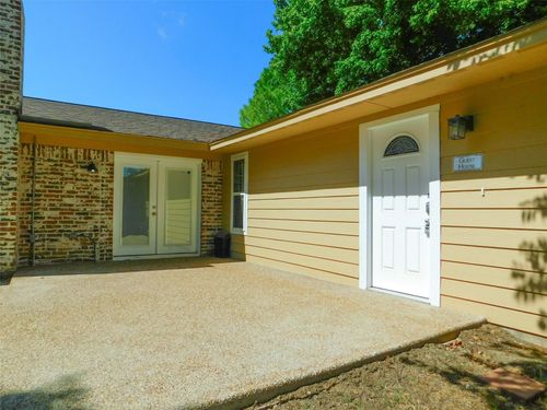 adu-3111 Twilight Dr, Denton, TX, 76208-1018 | Card Image