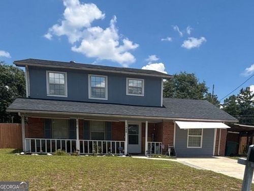 1528 Woodcrest Cir, Hinesville, GA, 31313-9100 | Card Image