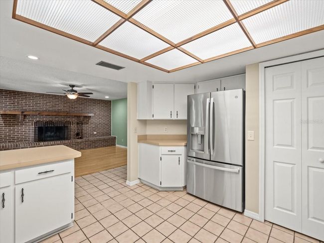 1015 Hastings Ct, House other with 3 bedrooms, 3 bathrooms and null parking in LUTZ FL | Image 12