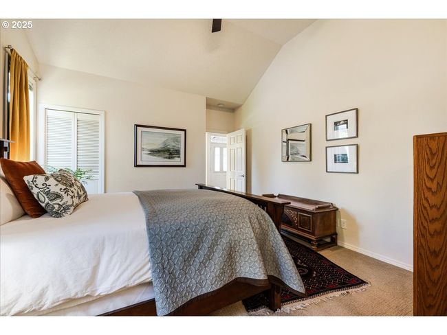 5725 Windfield Loop, House other with 3 bedrooms, 2 bathrooms and 2 parking in Lake Oswego OR | Image 22