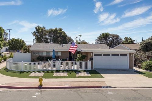 2597 Melbourne Dr, San Diego, CA, 92123-3533 | Card Image