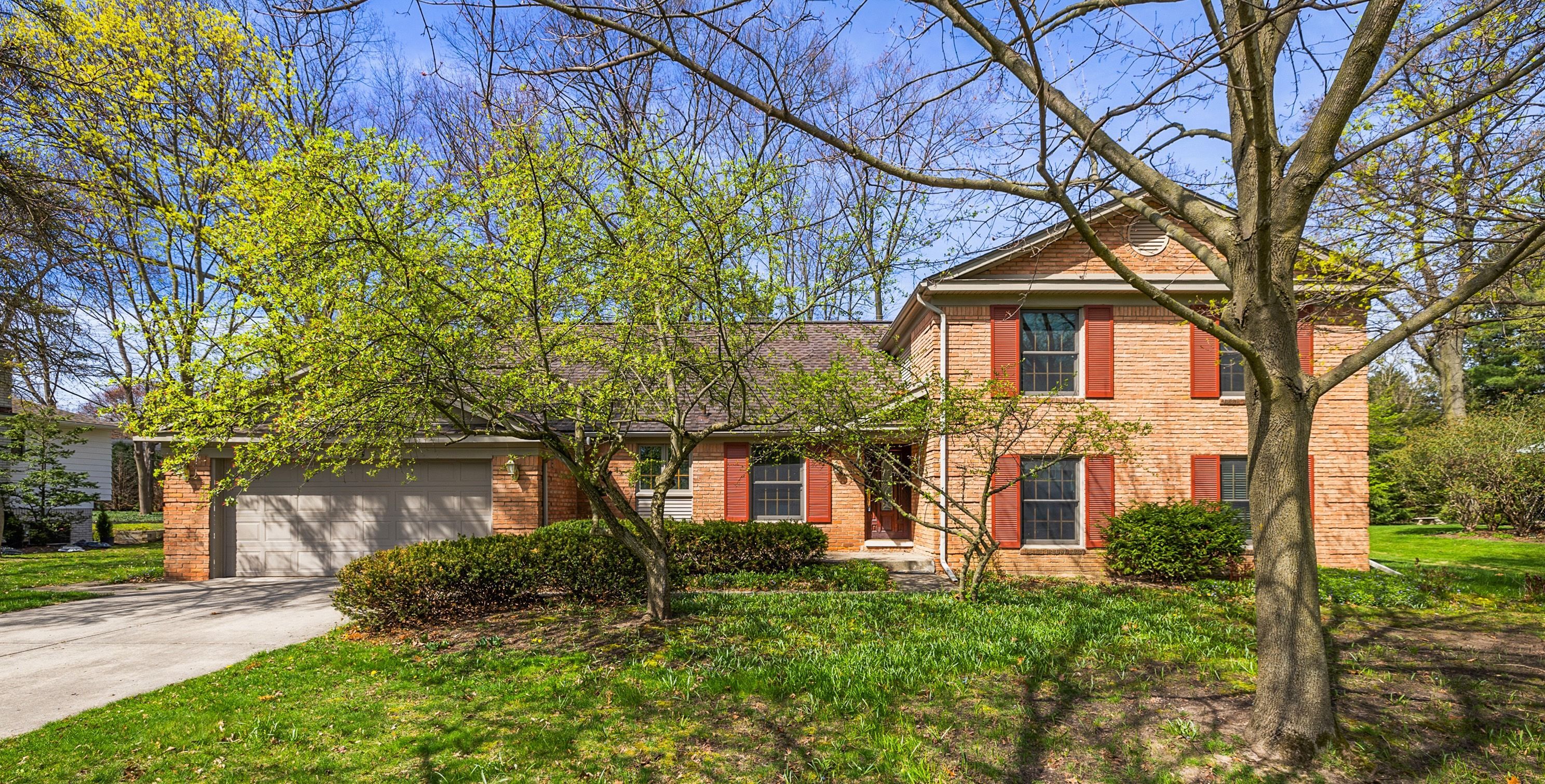 Cathedral Dr, Bloomfield Hills, MI 48301