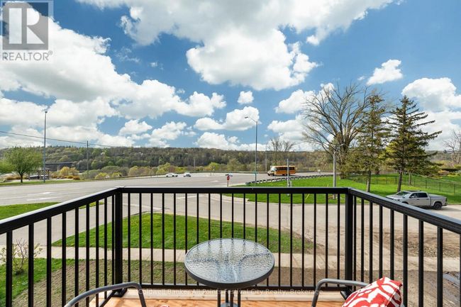 82 Gloucester Terr, House other with 2 bedrooms, 2 bathrooms and 4 parking in Goderich ON | Image 27