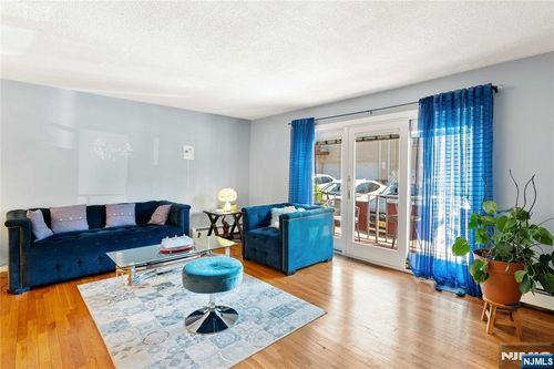 398 Hoover Ave, Bloomfield, NJ, 07003-3988 | Card Image