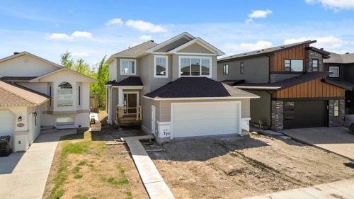 241 Warren Way, Fort Mcmurray, AB, T9H5H9 | Card Image