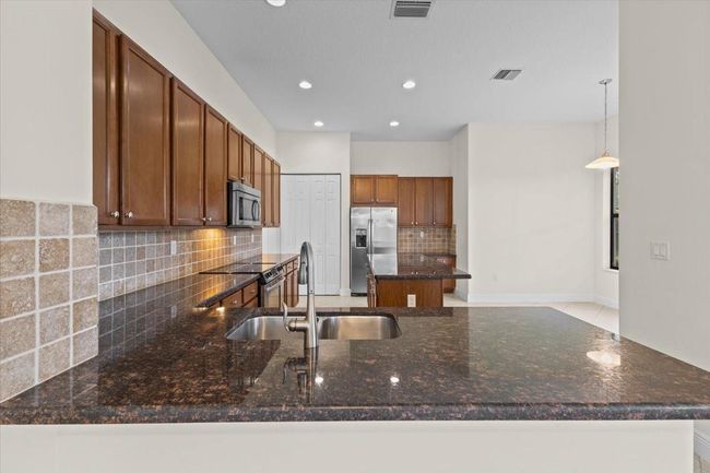 3396 Nw 83 Rd Way, House other with 5 bedrooms, 4 bathrooms and null parking in Pembroke Pines FL | Image 11