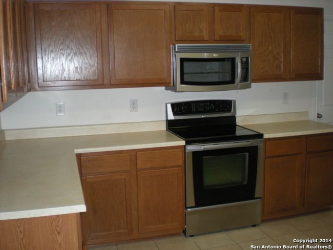 233 Willow Run, House other with 4 bedrooms, 3 bathrooms and null parking in Cibolo TX | Image 4