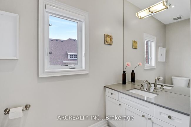 18 Moreau Way, House other with 4 bedrooms, 4 bathrooms and 4 parking in Springwater ON | Image 26