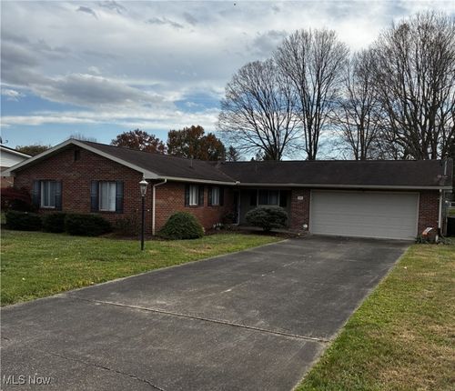 200 Bohl Dr, Marietta, OH, 45750-5340 | Card Image