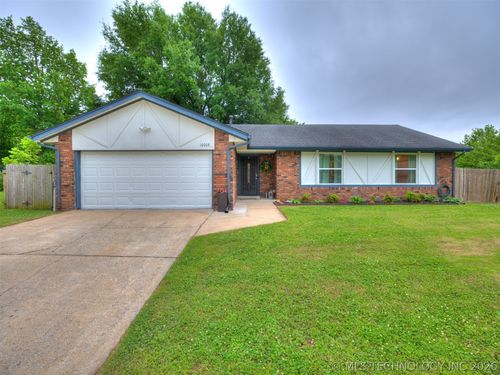 10008 E 33rd Pl, Tulsa, OK, 74146-1501 | Card Image