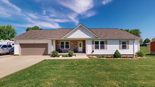 190 Anne Claire Ln, Cave City, KY, 42127-8526 | Card Image