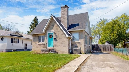24 Schofield Ave, Brockville, ON, K6V4M5 | Card Image