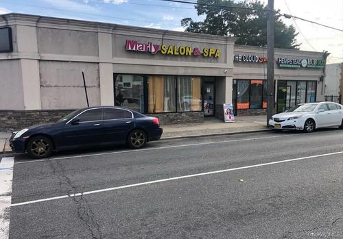 175 Baldwin Rd, Hempstead, NY, 11550-6818 | Card Image