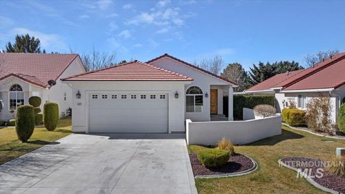 221 Los Lagos, Twin Falls, ID, 83301-3016 | Card Image
