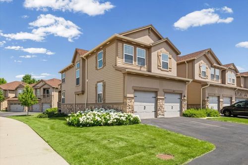 1873 N Crenshaw Circle, Vernon Hills, IL, 60061 | Card Image