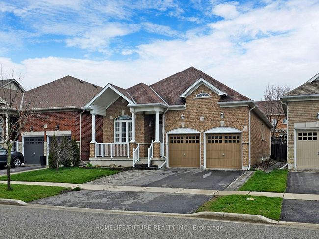 851 Eagle Ridge Dr, House other with 3 bedrooms, 3 bathrooms and 4 parking in Oshawa ON | Image 2