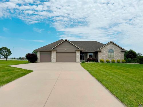 5230 Sw Knudsen Rd, Topeka, KS, 66610 | Card Image