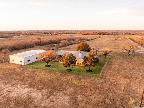 14320 La Vernia Rd, Saint Hedwig, TX, 78152-9674 | Card Image