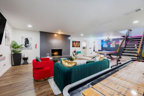 11203 Briar Forest Dr, Houston, TX, 77042-2203 | Card Image