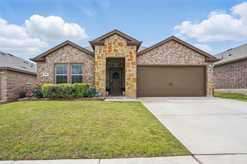 908 Euston St, Denton, TX, 76209-1628 | Card Image