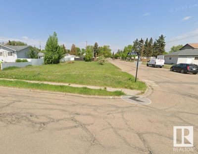 9702 101 St, Home with 0 bedrooms, 0 bathrooms and null parking in Morinville AB | Image 1