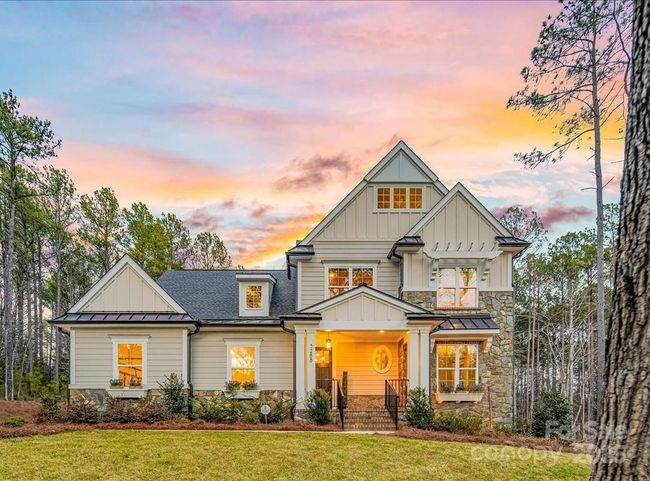 Sitting on 1.08 acres in a luxury, gated community | Image 37