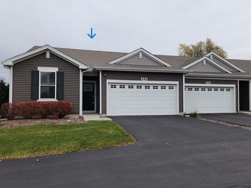 242 Sussex Ln, North Aurora, IL, 60542-1244 | Card Image