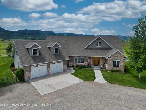 280 Cedar Cir, Swan Valley, ID, 83449 | Card Image