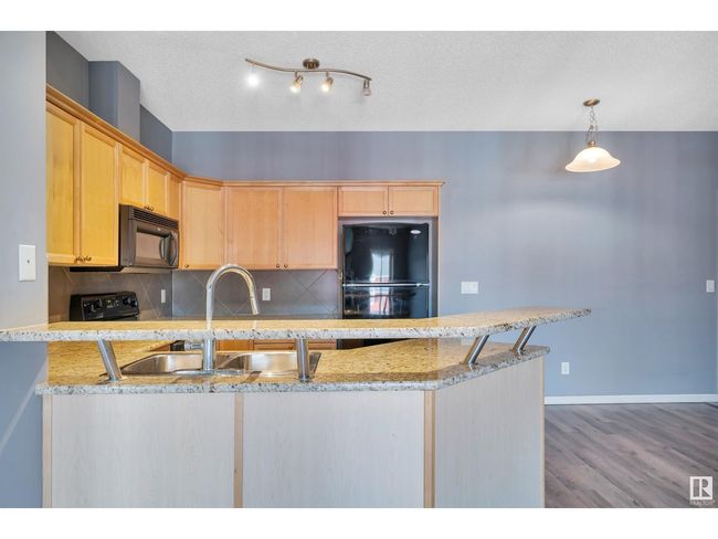 226 Macewan Rd Sw, Condo with 2 bedrooms, 2 bathrooms and 1 parking in Edmonton AB | Image 11