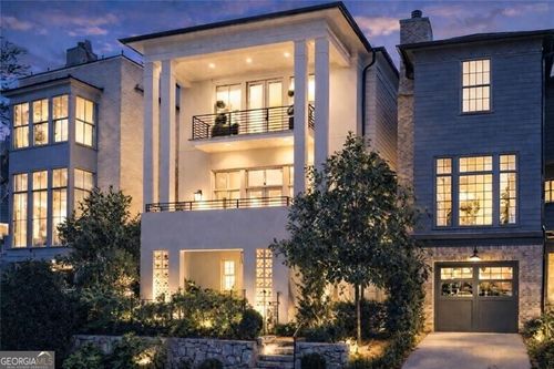 81 Delmont Dr Ne, Atlanta, GA, 30305-3108 | Card Image