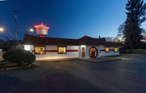 1434 Nw 6th Street, Grants Pass, OR, 97526 | Card Image