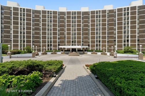 1k-1500 Sheridan Rd, Wilmette, IL, 60091-1873 | Card Image