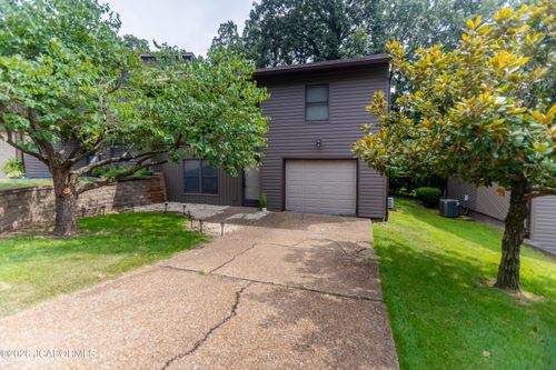 662 Oak Creek Court, Jefferson City, MO, 65101 | Card Image